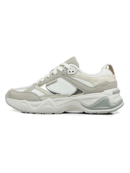 GAP Sneakersy "Marathon" w kolorze szarobrązowo-beżowo-białym rozmiar: 37. Brązowe trampki GAP, bez wzorów, z materiału, bez zapięcia. Za 131,43 zł.