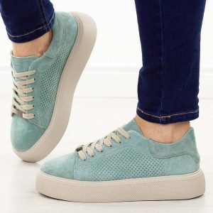 Zielone skórzane półbuty damskie Filippo Dp7502/26. Zielone półbuty Filippo, na jesień, bez wzorów, z jeansu, bez obcasa, na platformie, bez zapięcia. Za 249,00 zł.