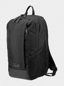 4F Plecak w kolorze czarnym - 28 x 45 x 18 cm rozmiar: onesize. Czarne plecaki 4f. Za 105,38 zł.