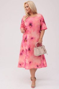Trapezowa koralowa sukienka w kwiaty MIDI PLUS SIZE XXL OVERSIZE WIOSNA. Pomarańczowe sukienki Moda Size Plus Iwanek, na co dzień, na wiosnę, l, bez wzorów, z elastanu, eleganckie, bez kołnierzyka, plus size, bez ramiączek, midi, oversize. W wyprzedaży za 79,90 zł.