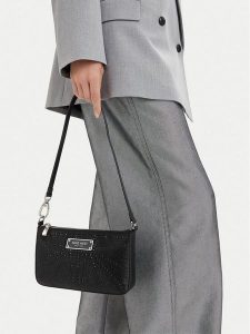Nine West Torebka CEO-LUXE SERENITY-LA374-4773 Czarny. Czarne torebki klasyczne Nine West, bez wzorów, ze skóry, bez dodatków. Za 169,99 zł.