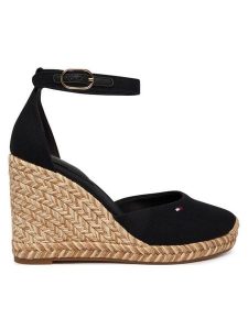 Tommy Hilfiger Espadryle Flag High Wedge Espad Closed Toe FW0FW09225 Czarny. Czarne espadryle TOMMY HILFIGER, bez wzorów, z materiału, bez obcasa. Za 409,99 zł.