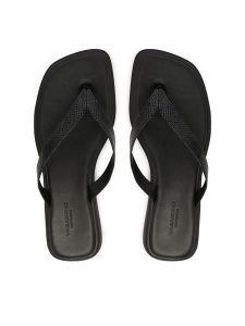 Vagabond Shoemakers Japonki Izzy 5913-408-20 Czarny. Czarne klapki Vagabond Shoemakers, bez wzorów, ze skóry, bez obcasa. Za 369,99 zł.