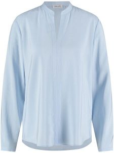 Gerry Weber Bluzka w kolorze błękitnym rozmiar: 44. Niebieskie bluzki Gerry Weber, bez wzorów, bez kołnierzyka, bez ramiączek. Za 131,74 zł.