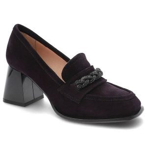 Fioletowe Półbuty Simen Eleganckie Skórzane Buty Na Obcasie. Fioletowe półbuty Simen, bez wzorów, ze skóry, bez obcasa, na obcasie, bez zapięcia. Za 409,00 zł.