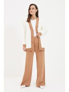 Trendyol 2-częściowy zestaw w kolorze jasnobrązowo-kremowym rozmiar: M. Brązowe kardigany Trendyol. Za 113,10 zł.