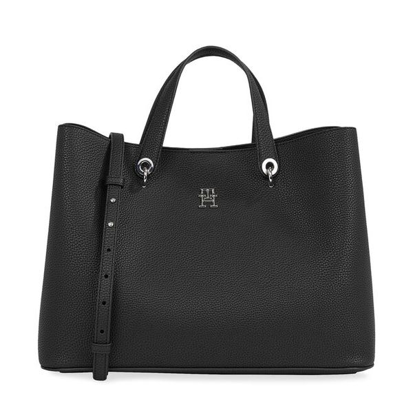 Torebka Tommy Hilfiger. Czarne torebki klasyczne TOMMY HILFIGER, bez wzorów, bez dodatków. Za 569,99 zł.