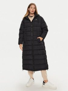 Guess Płaszcz zimowy V4BL04 WFYE2 Czarny Regular Fit. Czarne płaszcze Guess, na zimę, l, z aplikacjami, z syntetyku, bez kaptura. Za 979,99 zł.