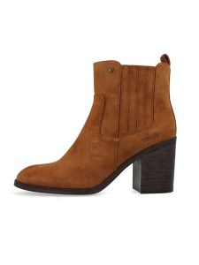 Wrangler Botki "Ace" w kolorze jasnobrązowym rozmiar: 37. Brązowe botki Wrangler, bez wzorów, bez obcasa, bez zapięcia. Za 180,06 zł.