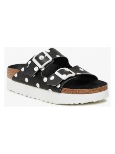 Birkenstock Klapki "Arizona" w kolorze czarno-białym rozmiar: 41. Białe klapki Birkenstock, bez wzorów, z otwartym noskiem, bez obcasa. Za 361,45 zł.
