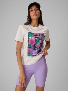 4F T-shirt relaxed z nadrukiem damski - biały L. Białe t-shirty 4f, l, bez wzorów, z bawełny, bez kołnierzyka, bez ramiączek. Za 69,99 zł.