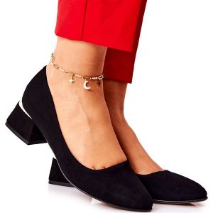 Lewski Shoes Zamszowe Czółenka Lewski 3118 Czarne. Czarne czółenka bez wzorów, ze skóry, bez obcasa, na obcasie, bez zapięcia. Za 410,13 zł.