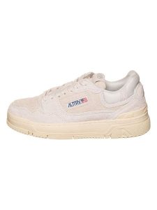 AUTRY Skórzane sneakersy "CLC Low" w kolorze kremowym rozmiar: 38. Brązowe trampki AUTRY, bez wzorów, bez zapięcia. Za 503,95 zł.