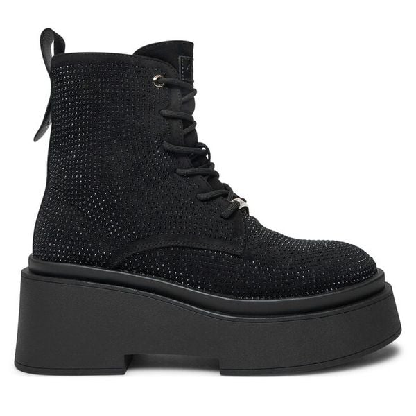 Trzewiki GOE. Czarne botki Goe, bez wzorów, bez obcasa, na płaskiej podeszwie, bez zapięcia. Za 369,99 zł.