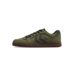 Buty halowe Hummel Perfekt SN. Zielone buty sportowe Hummel, bez wzorów, bez zapięcia, do piłki ręcznej. Za 236,50 zł.