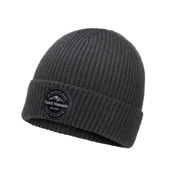 Czapka Beanie Unisex Fjord Nansen Legacy. Szare czapki Fjord Nansen, bez wzorów, z dzianiny, sportowe. Za 73,49 zł.