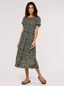 Apricot Sukienka w kolorze zielonym rozmiar: S. Zielone sukienki Apricot, na co dzień, s, bez wzorów, bez kołnierzyka, bez ramiączek, maxi, proste. Za 104,99 zł.