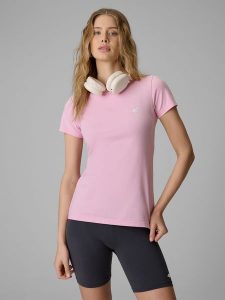4F T-shirt slim gładki damski - różowy XS. Czerwone t-shirty 4f, xs, bez wzorów, z materiału, bez kołnierzyka, bez ramiączek. Za 49,99 zł.