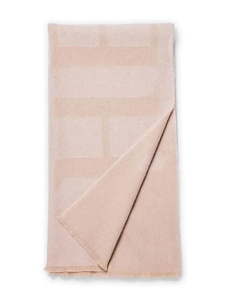 Hey Marly Wełniany szal "Signature" w kolorze jasnoróżowym - 200 x 55 cm rozmiar: onesize. Różowe szaliki Hey Marly, bez wzorów, z kaszmiru. Za 283,48 zł.