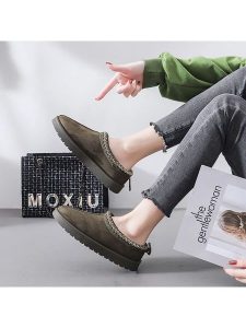 C'M Botki w kolorze khaki rozmiar: 40. Brązowe botki C'M, bez wzorów, bez obcasa, bez zapięcia. Za 117,99 zł.