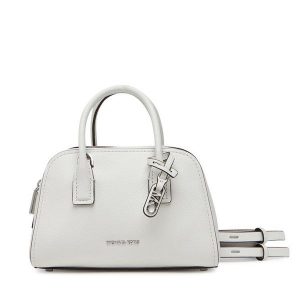 Torebka MICHAEL Michael Kors. Białe kuferki MICHAEL Michael Kors, bez wzorów, bez dodatków. Za 829,99 zł.