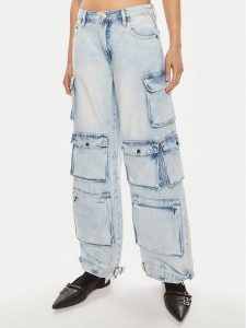 One Teaspoon Jeansy Epic 26245 Niebieski Cargo Fit. Niebieskie jeansy One Teaspoon, bez wzorów, z bawełny. Za 529,99 zł.