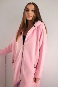 Bluza ocieplana długa jasno różowa. Czerwone bluzy KESI, l, bez wzorów, z bawełny, bez kaptura. Za 355,46 zł.