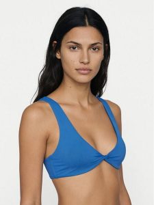 Billabong Góra od bikini Sol Searcher EBJX300131 Niebieski. Niebieskie bikini Billabong, bez wzorów, z syntetyku. Za 199,99 zł.