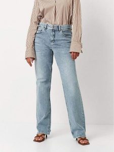 Toni Dżinsy - Regular fit - w kolorze błękitnym rozmiar: 40. Niebieskie jeansy Toni, z aplikacjami, ze skóry, z podwyższonym stanem. Za 187,99 zł.