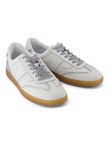 TOMS Skórzane sneakersy w kolorze biało-błękitnym rozmiar: 39. Białe trampki Toms, bez wzorów, bez zapięcia. Za 197,79 zł.