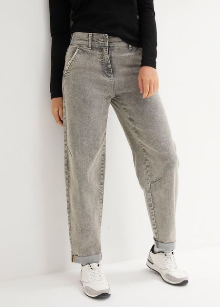 Jeansy boyfriend z efektem vintage. Niebieskie jeansy bonprix, bez wzorów, z jeansu. Za 124,99 zł.