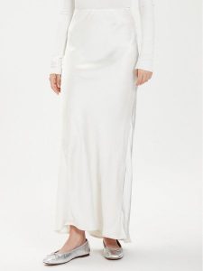 Gina Tricot Spódnica maxi 22969 Biały Regular Fit. Białe spódnice Gina Tricot, bez wzorów, z syntetyku, maxi. Za 189,99 zł.
