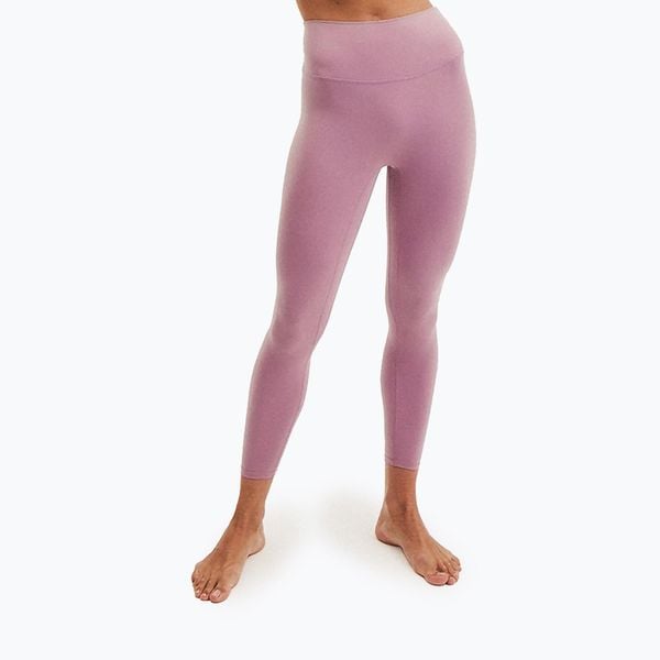 Legginsy Carpatree Allure Seamless. Czerwone legginsy Joy in me, bez wzorów. Za 159,99 zł.