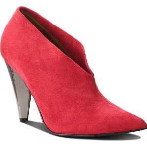 Półbuty SOLO FEMME - 34303-01-I24/000-04-00 Czerwony. Czółenka marki Solo Femme. W wyprzedaży za 229,00 zł.