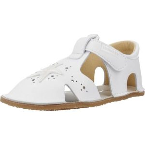 Sandały TITANITOS L560 ESTRELLA Biały. Białe buty trekkingowe TITANITOS, ze skóry, bez zapięcia. Za 186,99 zł.