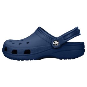 Klapki dla dorosłych Crocs Classic. Niebieskie klapki Crocs, bez wzorów, bez obcasa. Za 159,99 zł.