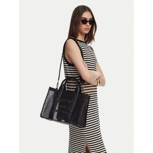 Torebka KARL LAGERFELD. Czarne shopper bag KARL LAGERFELD, bez wzorów, bez dodatków. Za 339,99 zł.