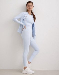Damskie legginsy z wysokim stanem, squat proof, dla niskich Sense niebieskie. Niebieskie legginsy AIM'N, bez wzorów, z elastanu, z podwyższonym stanem, długie. Za 301,00 zł.