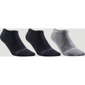 Skarpety sportowe tenis Artengo RS160 3 pary. Białe skarpetki ARTENGO, bez wzorów, z bawełny. Za 29,99 zł.