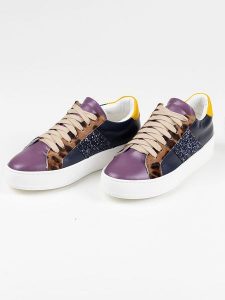 Anna Morellini Skórzane sneakersy "Torecia" w kolorze granatowo-fioletowym rozmiar: 37. Niebieskie trampki Anna Morellini, bez wzorów, bez zapięcia. Za 294,28 zł.