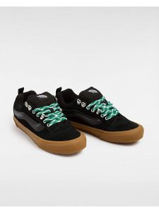 Vans Skórzane sneakersy w kolorze czarnym rozmiar: 43. Czarne trampki Vans, bez wzorów, bez zapięcia. Za 237,17 zł.
