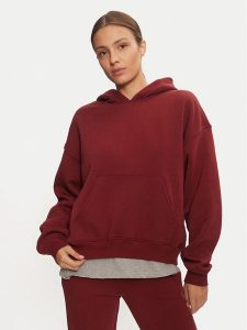 Gina Tricot Bluza 21735 Czerwony Oversize. Czerwone bluzy Gina Tricot, l, bez wzorów, z syntetyku, bez kaptura. Za 139,99 zł.