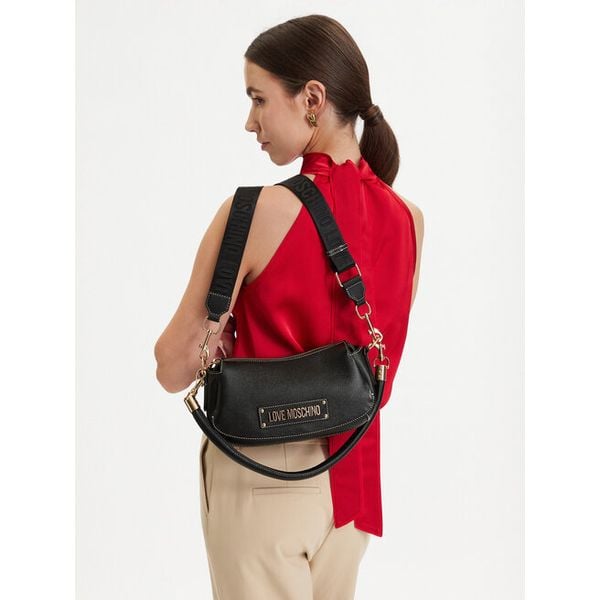 Torebka LOVE MOSCHINO. Czarne torebki klasyczne LOVE MOSCHINO, bez wzorów, bez dodatków. Za 688,99 zł.