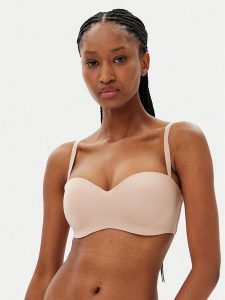 Hunkemöller Biustonosz push-up Smooth 206739 Beżowy. Brązowe biustonosze Hunkemöller, bez wzorów, z syntetyku. Za 109,99 zł.