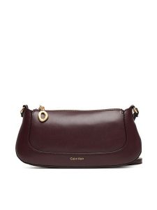 Calvin Klein Torebka Hardware Zip Crossbody LV04F1046G Bordowy. Czerwone listonoszki Calvin Klein, bez wzorów, ze skóry, bez dodatków. Za 329,99 zł.