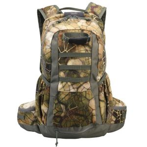 Plecak outdoor Solognac 20 l camo furtiv. Zielone plecaki SOLOGNAC. Za 129,99 zł.