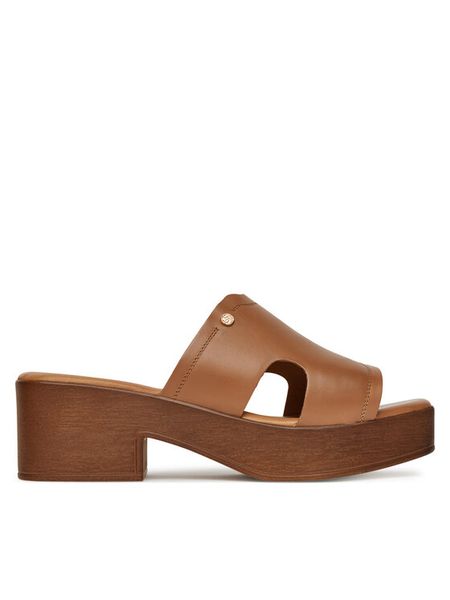 Lasocki Klapki WI16-2356-01 Brązowy. Brązowe klapki Lasocki, bez wzorów, ze skóry, bez obcasa. Za 159,99 zł.