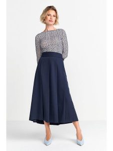 Rich & Royal Koszulka w kolorze kremowym rozmiar: S. Brązowe bluzki Rich & Royal, s, bez wzorów, bez kołnierzyka, bez ramiączek. Za 148,96 zł.