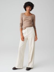 OPUS Spodnie sztruksowe "Mileni" w kolorze białym rozmiar: 44. Białe spodnie z wysokim stanem Opus, bez wzorów, ze sztruksu, z podwyższonym stanem. Za 130,99 zł.