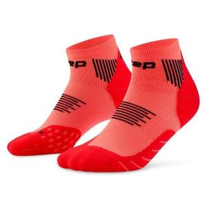 Damskie skarpety kompresyjne do biegania sportowe za kostkę Core Run CEP. Brązowe skarpetki CEP, bez wzorów, z elastanu. Za 74,00 zł.